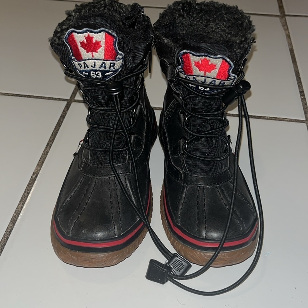 Pajar Canada Pajar Ultra Waterproof Snow Boots Boy' Size 11 - Picture 2 of 9